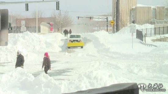 美国康涅狄格州近日暴雪成灾